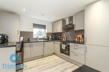 2 bedroom house share to rent - Photo 2