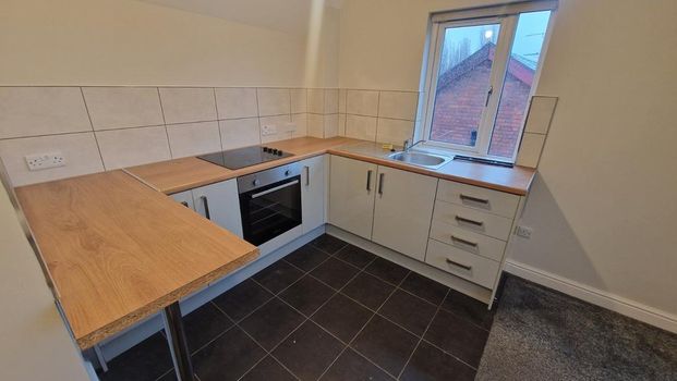 1 bedroom flat to rent - Photo 1