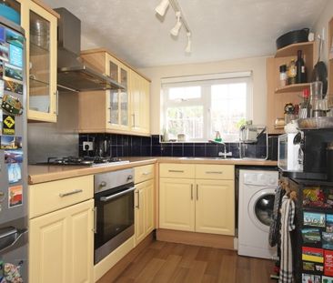 Victoria Road, Knaphill, Woking - Photo 4