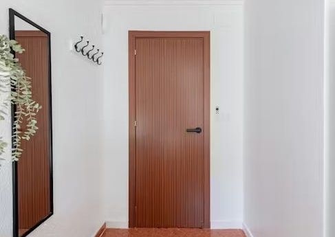 Carrer del Mestre Alberto Luz, Valencia, Valencian Community 46035