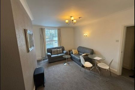 1 Bedroom Flats in Leeds - Photo 2