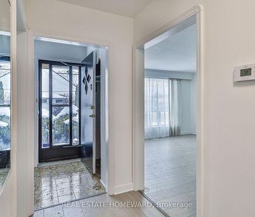 For Lease - 104 Crestwood Road, Vaughan, Ontario - Photo 3