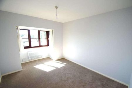 Dellfield Wd, Watford, WD17 - Photo 2