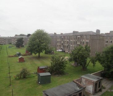Peddie Street -, Dundee - Photo 5