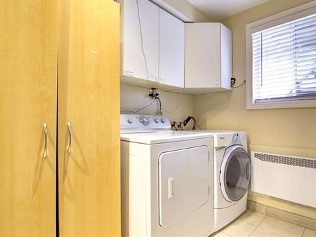 1776 Av. Pinewood - Photo 2