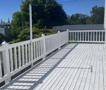 2BR Stoke character flat with Deck & Garden - Photo 1