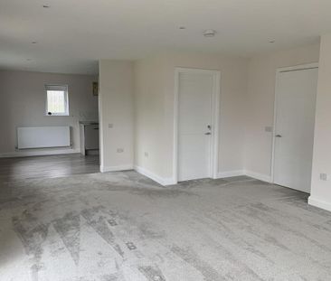 2 bedroom house to rent - Photo 1