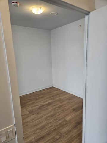 For Lease - 2920 Highway 7 Road Unit# 2508, Vaughan, Ontario - Photo 3