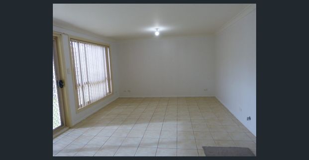 Walk to Station - Photo 1