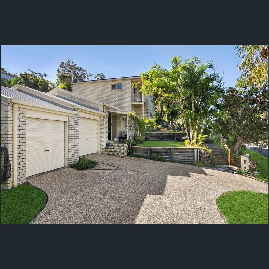 16 Livingstone Street, Tewantin, Qld 4565 - Photo 1