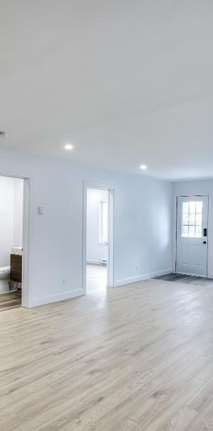 Logement style maison entièrement rénové – Sainte-Justine-de-Newton - Photo 1