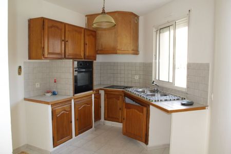 A LOUER - CARPENTRAS - APPARTEMENT- 4PIECES- 84M², - Photo 3