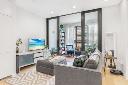 Fully Furnished Apartment with Excellent Location - Photo 2