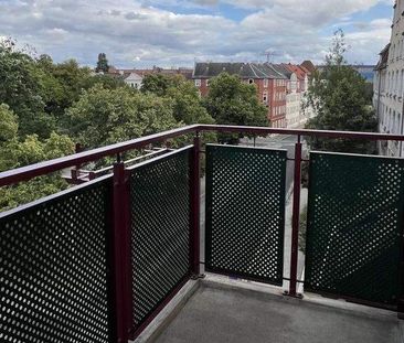 Individueller Dachtraum mit Balkon und traumhaften Blick zum grünen... - Foto 3
