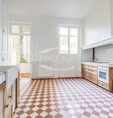 Appartement • Mairie - Photo 1