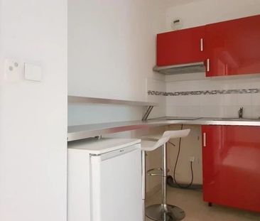 Location Appartement 2 pièces 44m² AIX EN PROVENCE 90ème - Photo 4