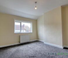 3 BEDROOM House - Mid Terrace - Photo 5