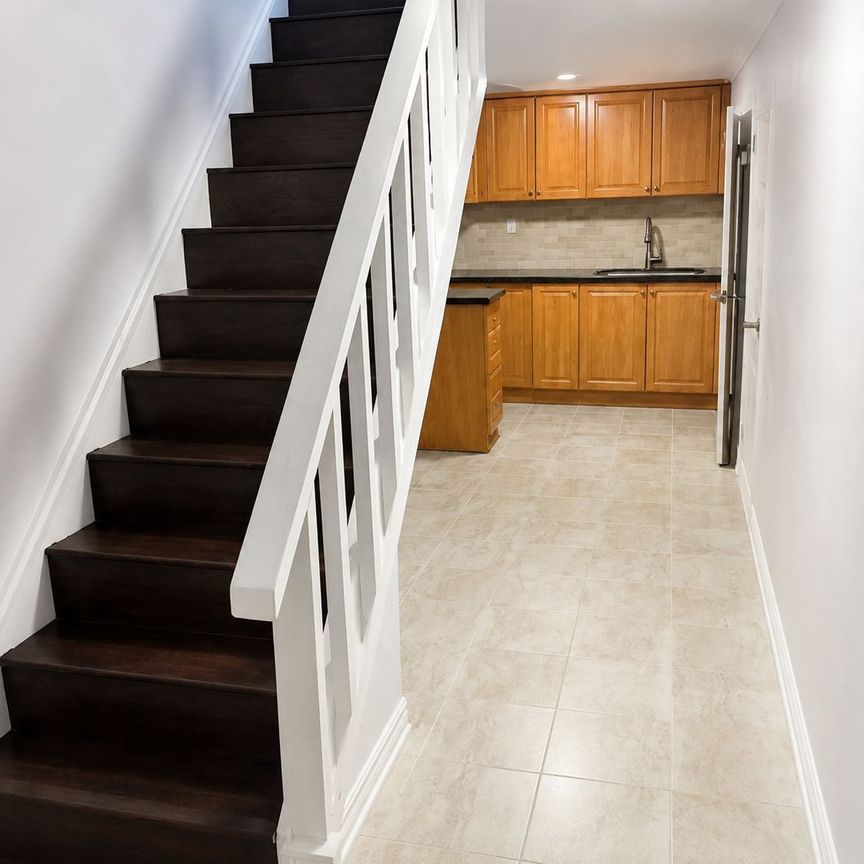 For Lease - 63 Lehar Crescent, Toronto, Ontario - Photo 1