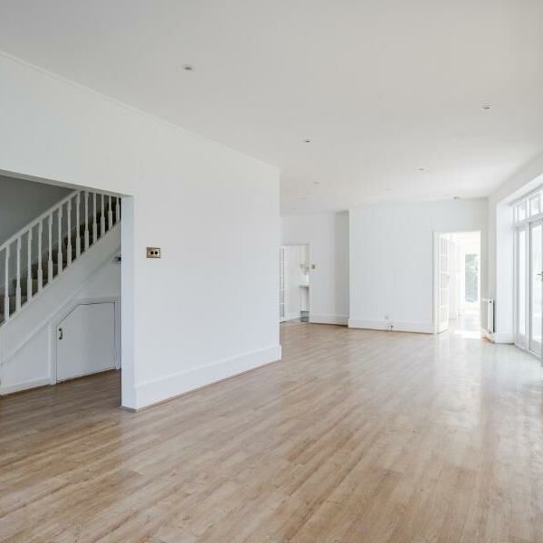 4 Bedroom House To Let - Photo 1