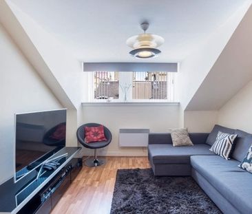 16 South Frederick Street, Merchant C... - Photo 2