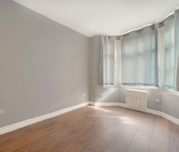 5 bedroom terraced house to rent - Photo 4