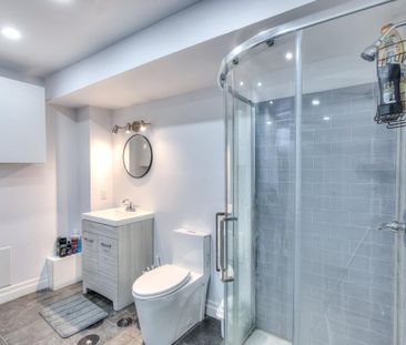 692 Rue Rabis, H7X 4H7, Laval - Photo 3