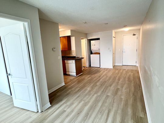 For Lease - 17 Barberry Place Unit# 2106, Toronto, Ontario - Photo 1