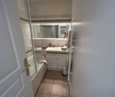 Location Appartement 3 pièces 42m² MALLEMORT 13370 - Photo 2