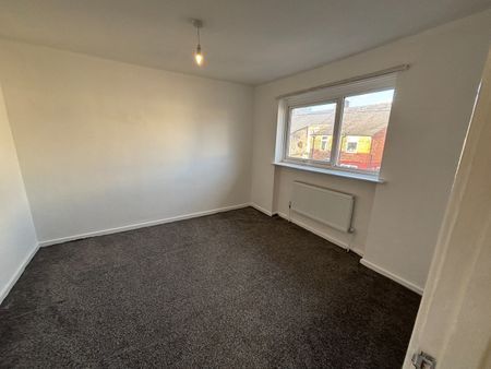 2 Bed Semi-Detached House, Great Cheetham Street West, M7 - Photo 5