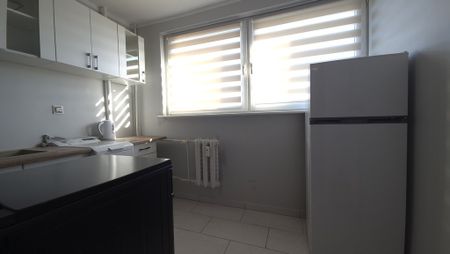 Ładna Kawalerka! 33 m2. Osobna kuchnia. - Photo 4