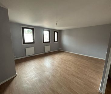 Location Appartement 3 pièces 77 m² La Châtre - Photo 4