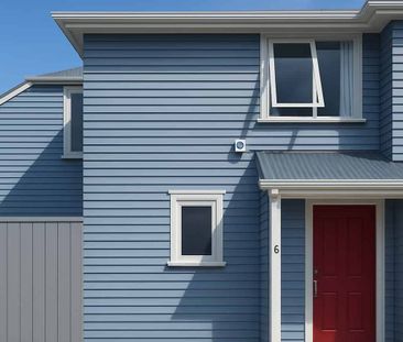 Prime Location Townhouse – Private, Sunny & Ready for You! - Photo 3