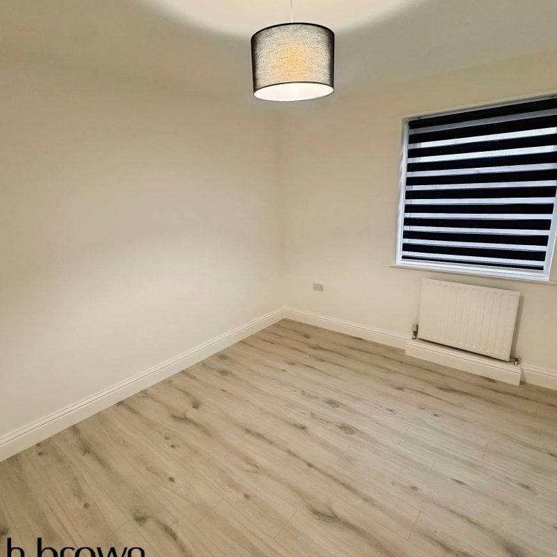 Frinton Road - Photo 1