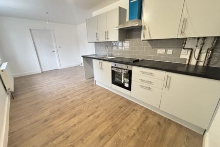 Lawford Road - Photo 5