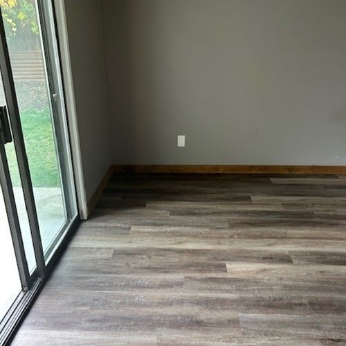 2 bedroom + den on Gordon Dr - Photo 1