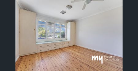 Three Bedroom Home with Great Outdoor Entertaining & Extra Storage - Photo 3