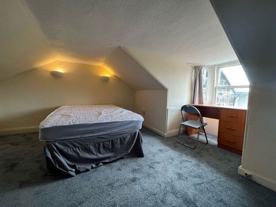 Henderson Street, Stirling - Photo 1