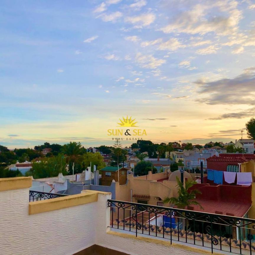 TOWNHOUSE WITH 2 BEDROOMS IN ORIHUELA COSTA - Photo 1