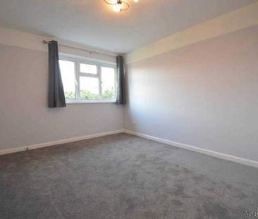 1 bedroom property to rent in Addlestone - Photo 1