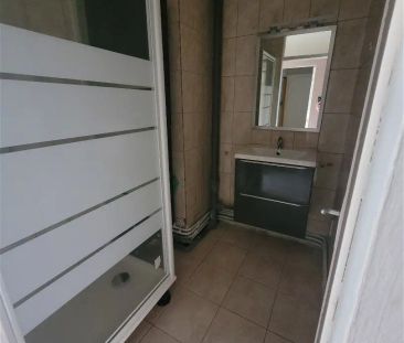 Location appartement 4 pièces - 60.88m² à Jeumont (59460) - Photo 5