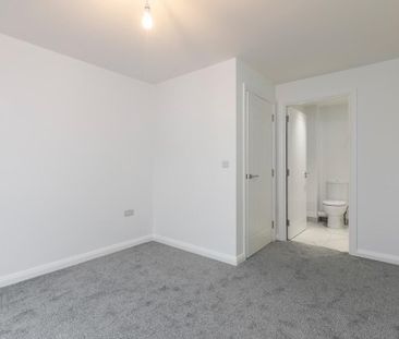Apt 1, Lewis Mews, Block E, Belfast, BT4 1SY - Photo 1