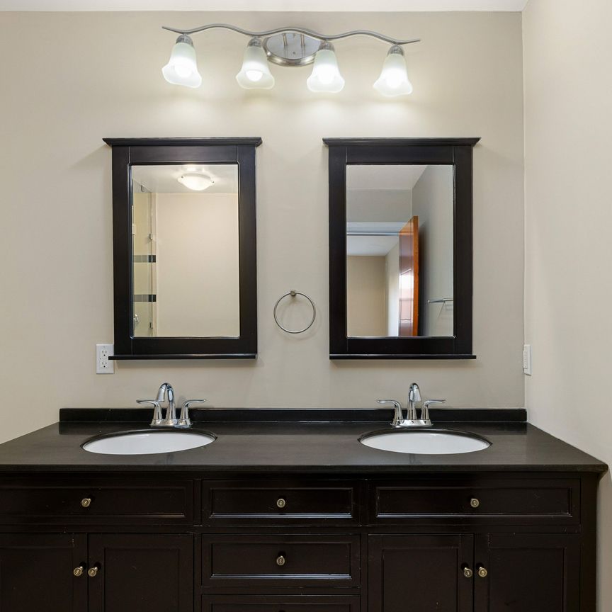 For Lease - 539 Armstrong Road Unit# 418, Kingston, Ontario - Photo 1