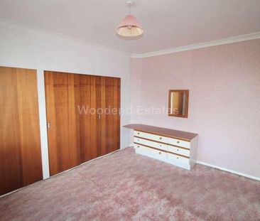 Halsend, Hayes, UB3 - Photo 5