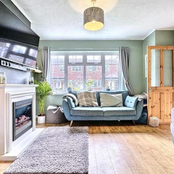 3 bedroom house to rent - Photo 1