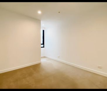 2 Bedroom*106 - Photo 4