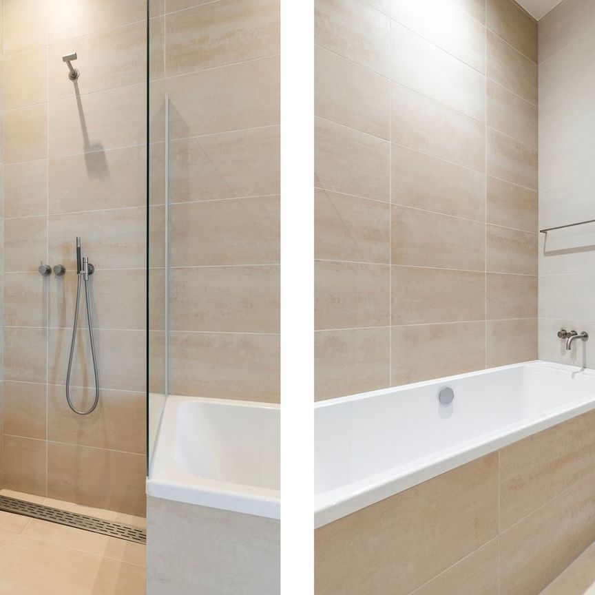 Appartement te huur: Bercylaan 671 1031 KP Amsterdam - Photo 1