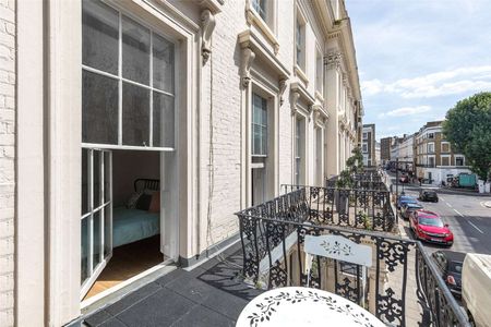 A lovely two bedroom flat on Devonshire Terrace - Photo 3