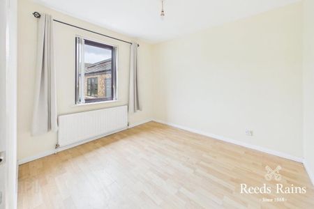 8 Heron Lodge, Newtownards, BT23 8WQ - Photo 4