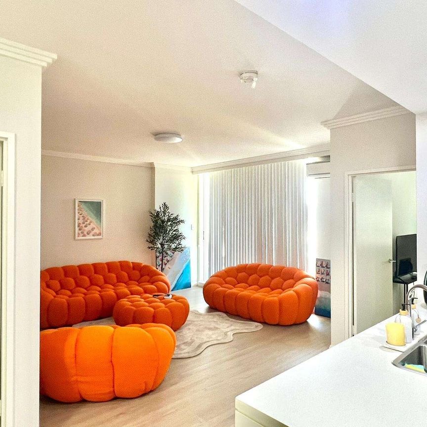 Homebush West - Photo 1