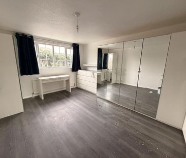 4 bedroom detached house to rent - Photo 5